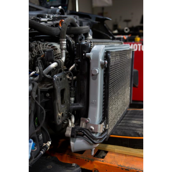 Mishimoto Volkswagen MK5/MK6 GTI / Volkswagen MK 6 Golf R Engine Intercooler