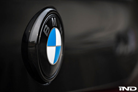 IND F85 X5M / F86 X6M Painted BMW Roundel
