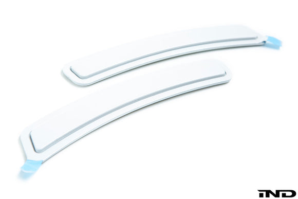 IND G20 3-Series / G22 4-Series / G42 2-Series Painted Front Reflector Set