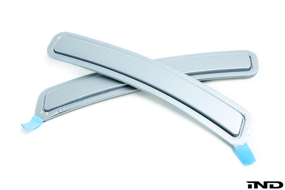 IND G20 3-Series / G22 4-Series / G42 2-Series Painted Front Reflector Set