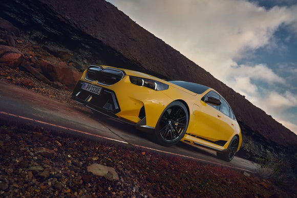 BMW M Performance G90 / G99 M5 Carbon Side Skirt Set