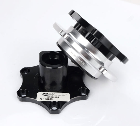 NRG Quick Release SFI SPEC 42.1 - Black Shinny Body / Silver Shinny Ring