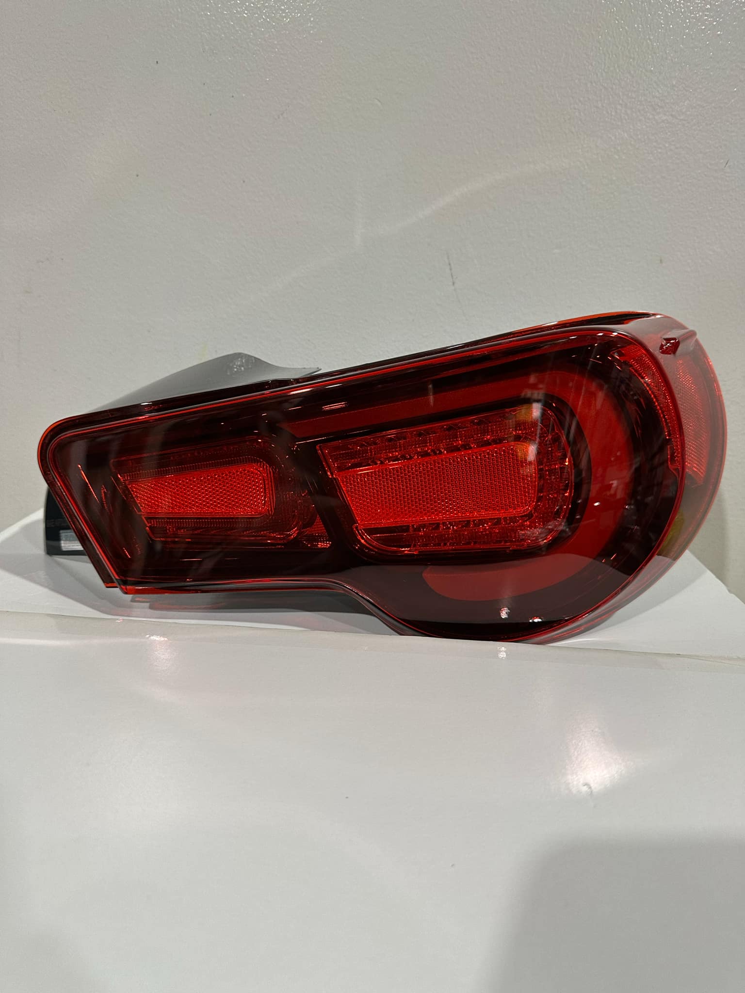 TOM'S LED Tail Light 86/FRS/BRZ 12+ Red Lens (US) | Park Auto