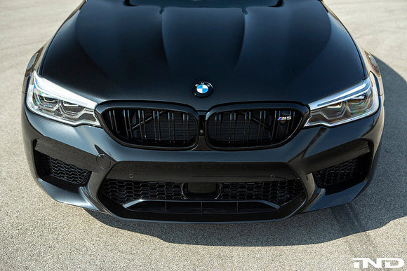 IND F90 M5 Painted BMW Roundel