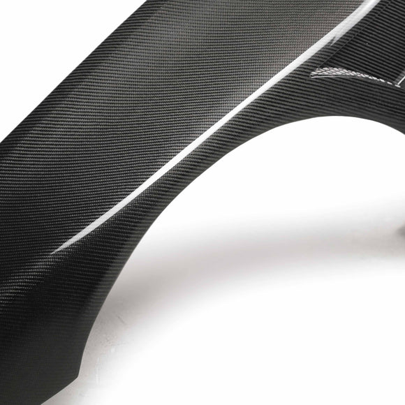 Seibon 03-07 Mitsubishi Evo 8 & IX 10mm Wider Carbon Fiber Fenders