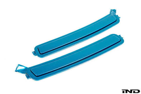 IND F90 M5 Painted Front Reflector Set