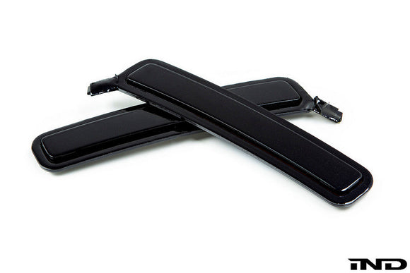 IND G02 X4 Painted Front Reflector Set
