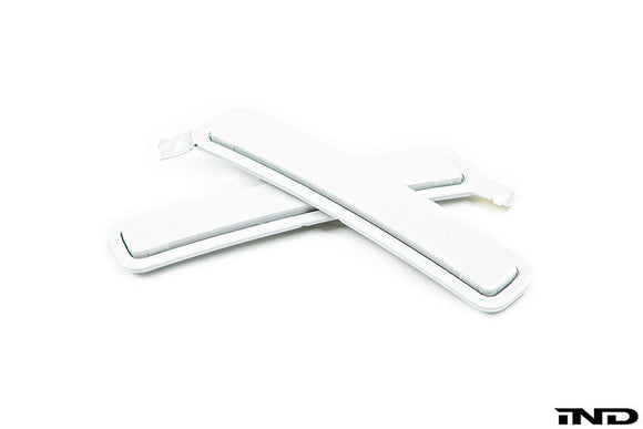 IND G02 X4 Painted Front Reflector Set