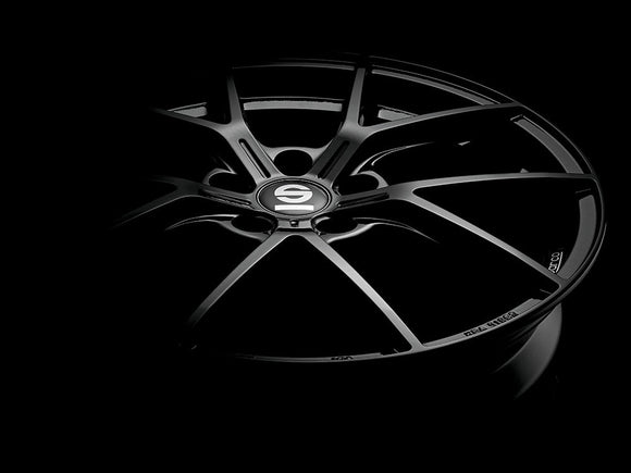 OZ SPARCO PODIO 17 X 7.5 +45 5 X 114.3 CB73.1 GLOSS BLACK