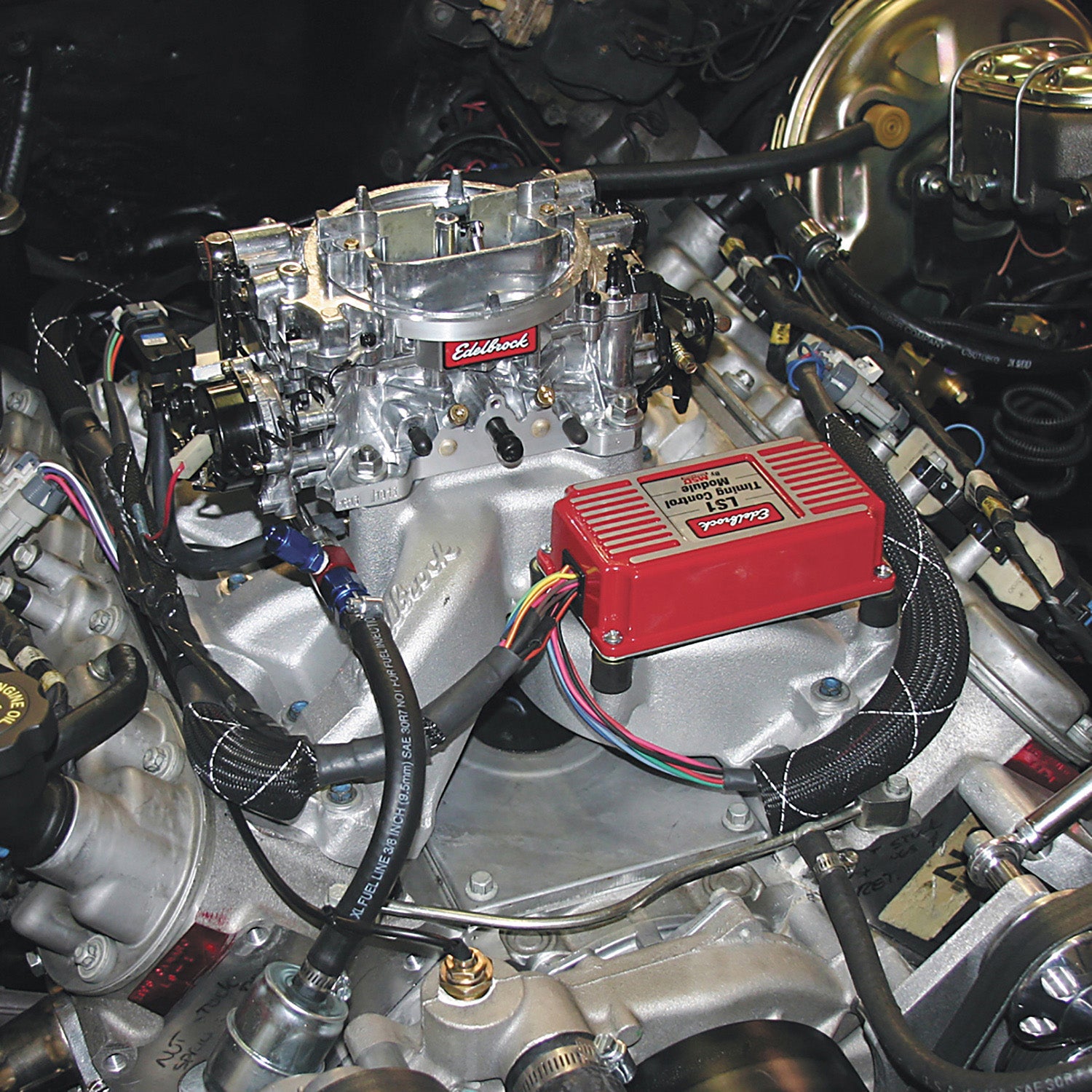 Edelbrock SBC LS1 Carbureted Manifold - 0