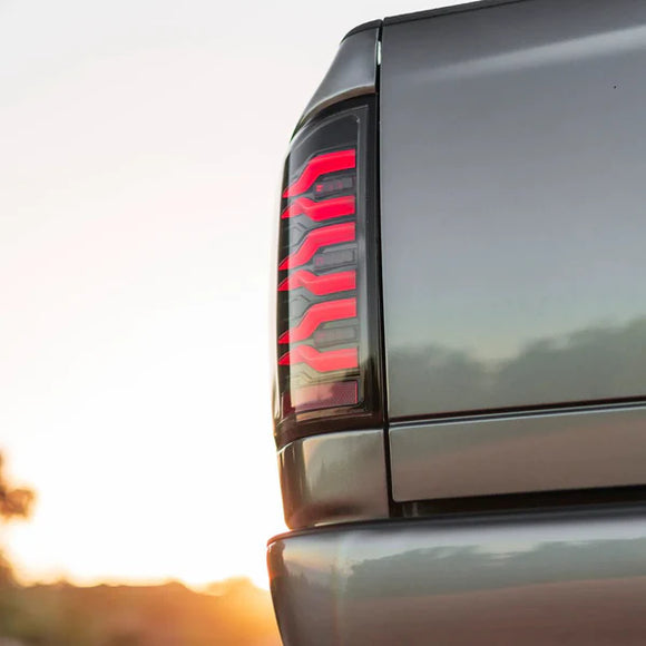 AlphaRex 02-06 Dodge Ram1500 + 03-06 Dodge Ram2500/3500 Luxx-Series LED Tail Lights (Pair) Black/Red