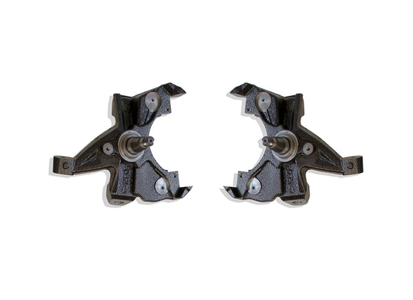 MaxTrac 92-98 GM C1500/2500 2WD Standard Cab 5/6 Lug 2in Front Lowering Spindles