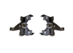 MaxTrac 88-91 GM C1500/2500 2WD Standard Cab 5/6 Lug 2in Front Lowering Spindles