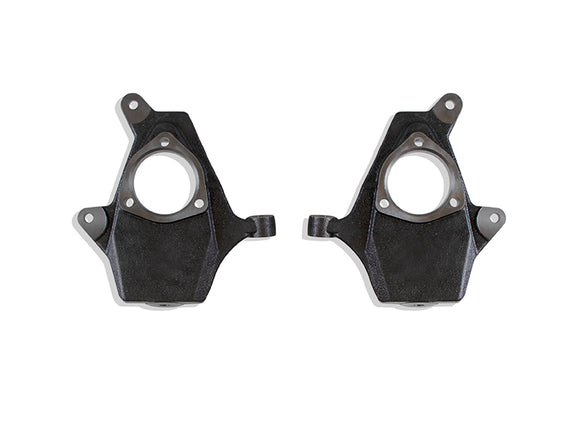 MaxTrac 99-06 GM C1500 2WD V6/V8 2in Front Lowering Spindles