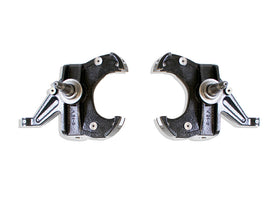 MaxTrac 73-87 Chevrolet C10 2WD 2.5in Front Lowering Spindles (1.00in Rotors)