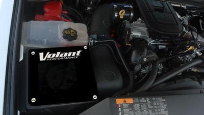 Volant 10-12 Chevrolet Silverado 2500HD 6.6 V8 Primo Closed Box Air Intake System
