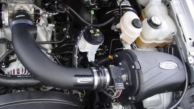 Volant 03-04 Ford Expedition 5.4 V8 Pro5 Closed Box Air Intake System