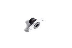 Radium Engineering Nissan VQ FPD Adapter (8AN ORB / 11mm Bore / 42mm Spacing / M6)