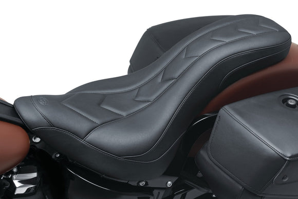 Mustang 18-21 Harley Heritage Classic & Deluxe DayTripper 1PC Seat Apex - Black