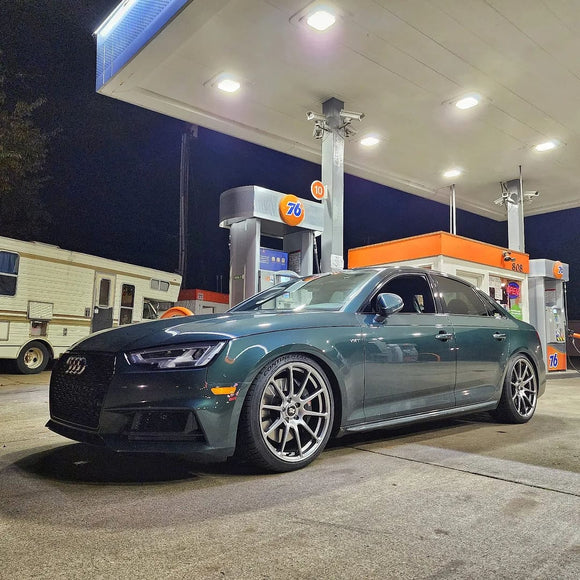 RSe102 19x8.5 • ET45 • 5:112 • 57.1CB Hyper Silver • Gloss