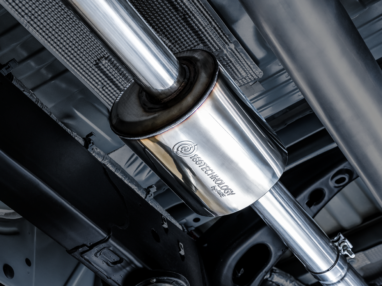 AWE 0FG Catback Dual Side Exit Exhaust for 4th Gen Silverado/Sierra 1500 5.3L (Flat Bumper) - Chrome Silver Tips