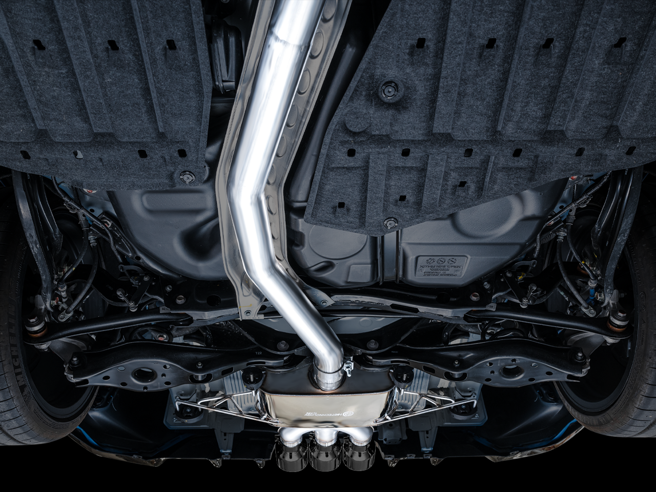 AWE EXHAUST SUITE FOR THE FL5 HONDA CIVIC TYPE-R