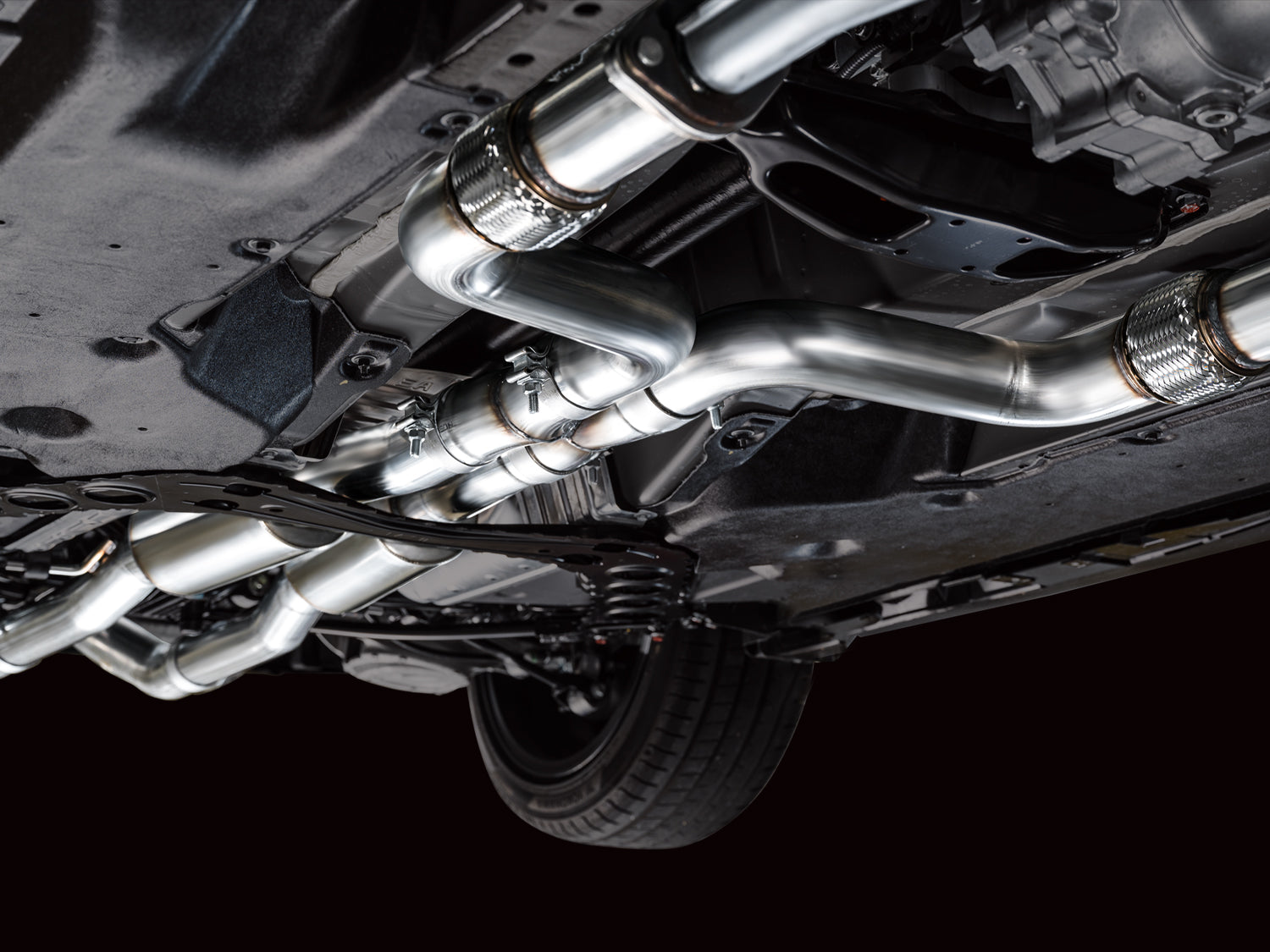 AWE EXHAUST SUITE FOR THE NISSAN Z