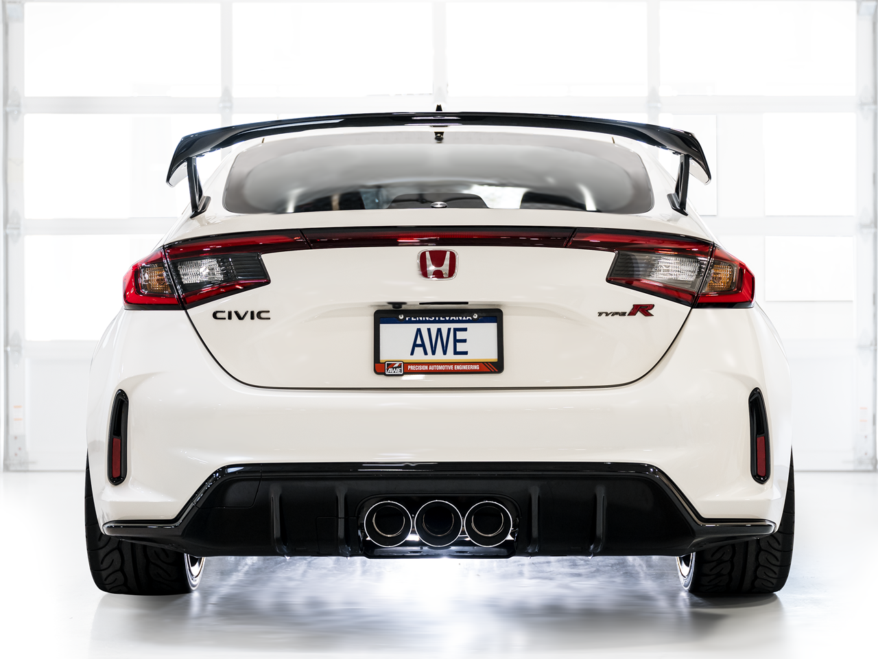 AWE EXHAUST SUITE FOR THE FL5 HONDA CIVIC TYPE-R