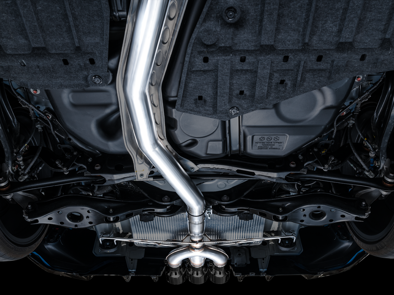AWE EXHAUST SUITE FOR THE FL5 HONDA CIVIC TYPE-R
