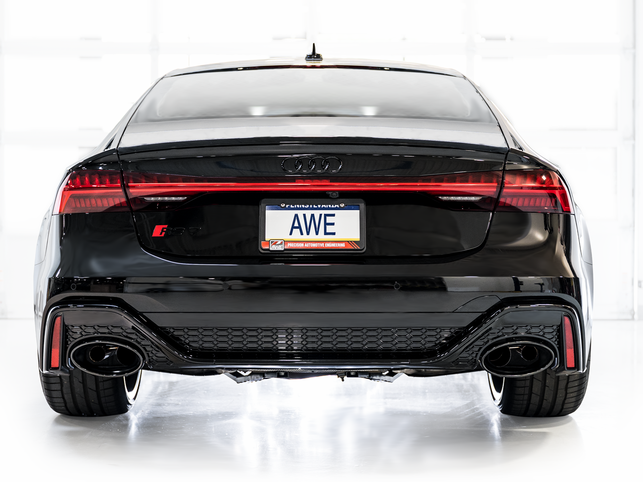 AWE SWITCHPATH™ EXHAUST FOR AUDI C8 RS 6 AVANT / RS 7