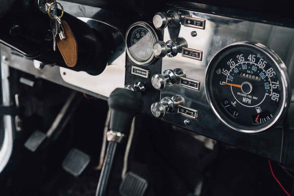 Kentrol 76-86 Jeep CJ Gauge Cover Without Radio Opening - Polished Silver