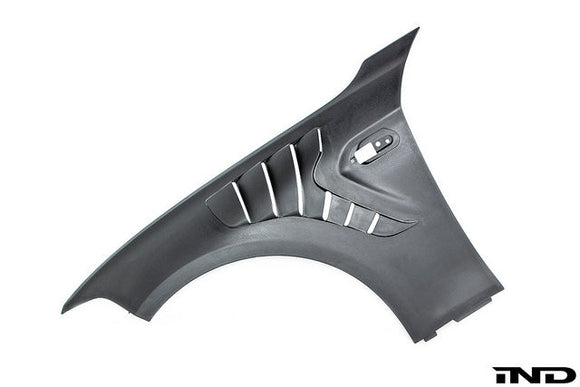 Alpha N F87 M2 Carbon Fender Set