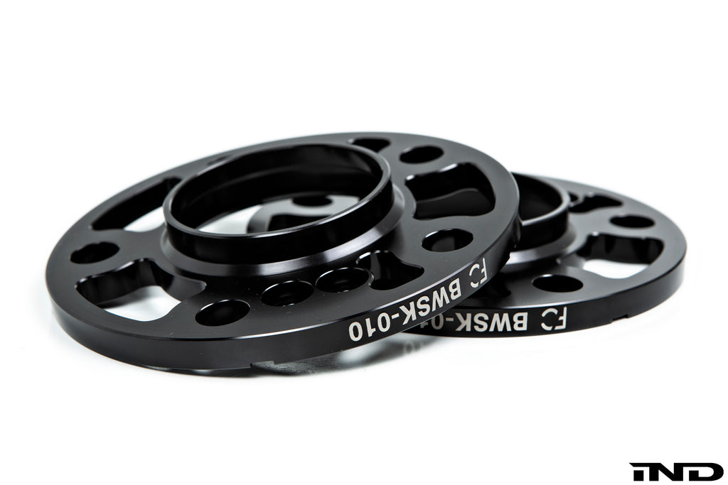 Future Classic - BMW 5x120 Wheel Spacer Kit - 14mm Lug