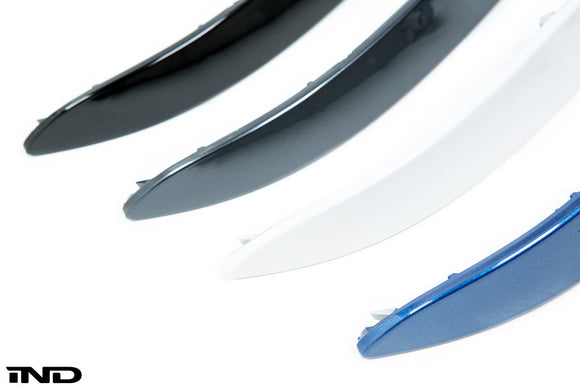 IND E70 X5M Painted Rear Reflector Set