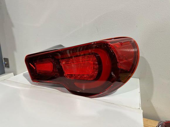 TOM'S LED Tail Light 86/FRS/BRZ 12+ Red Lens (US)