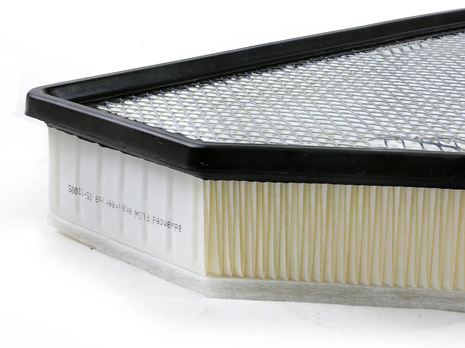 aFe POWER PROGUARD OE Replacement Air Filter GM Diesel Trucks 20-25 V8-6.6L (td) L5P