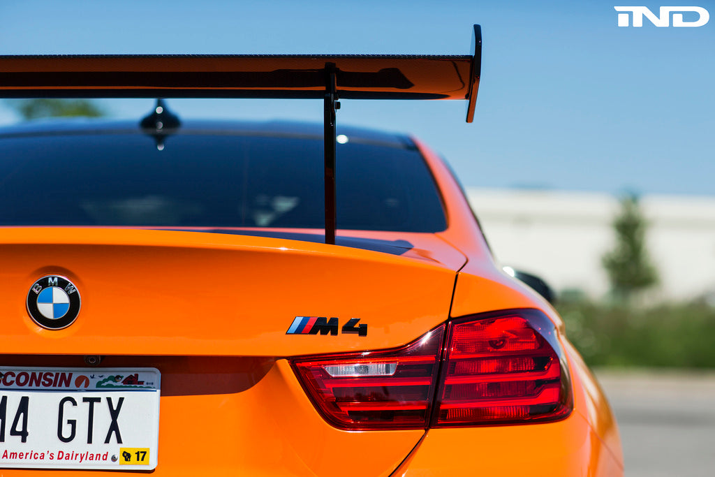 BMW F82 M4 Trunk Emblem - Gloss Black