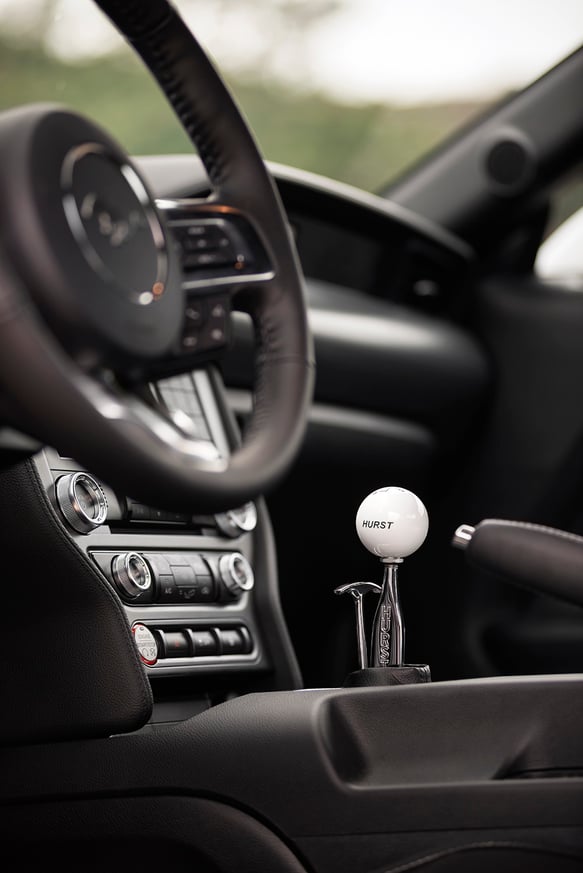 HURST 15-18 MUSTANG COMP/PLUS SHIFTER - 0