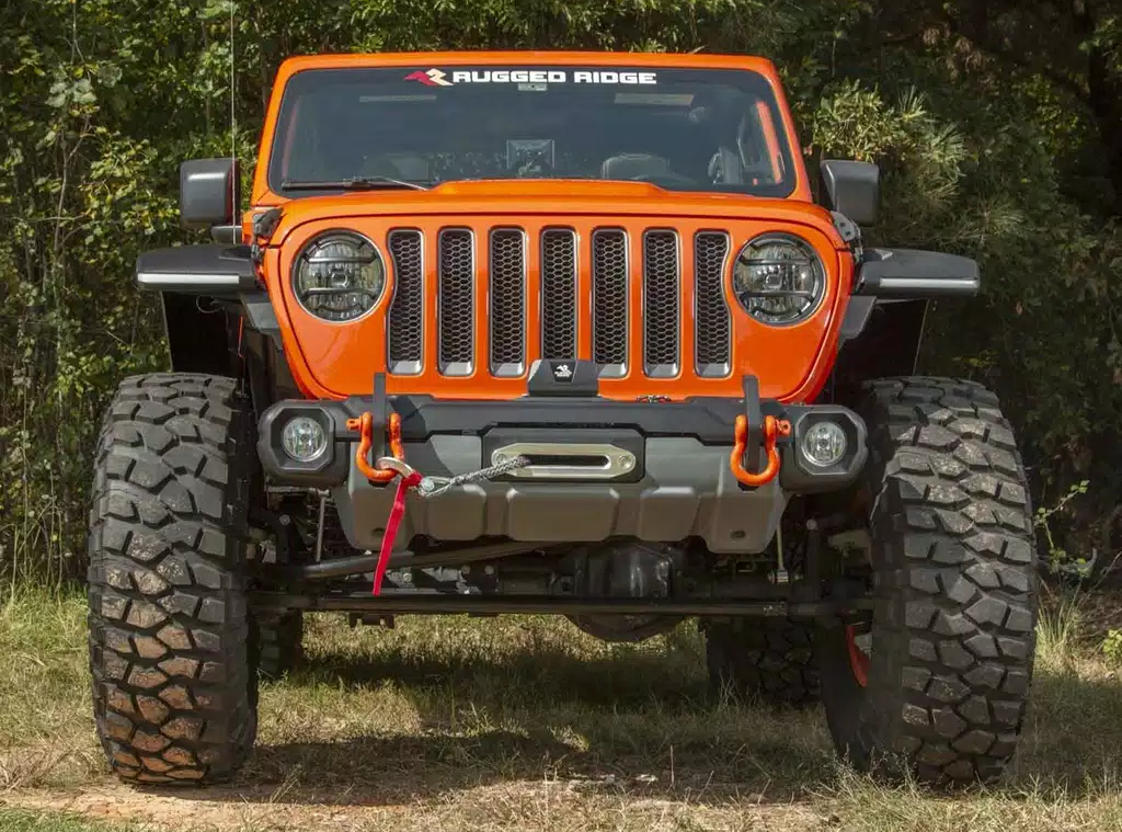 RUGGED RIDGE VENATOR STUBBY FRONT BUMPER: 2018–2021 JEEP JL/JT