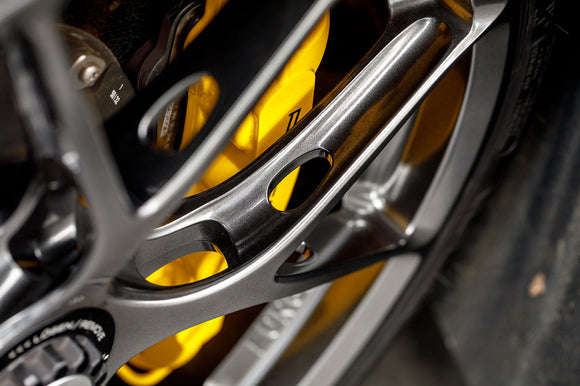 BBS FI-R 20x9 Center Lock ET52 CB84 Diamond Black Wheel