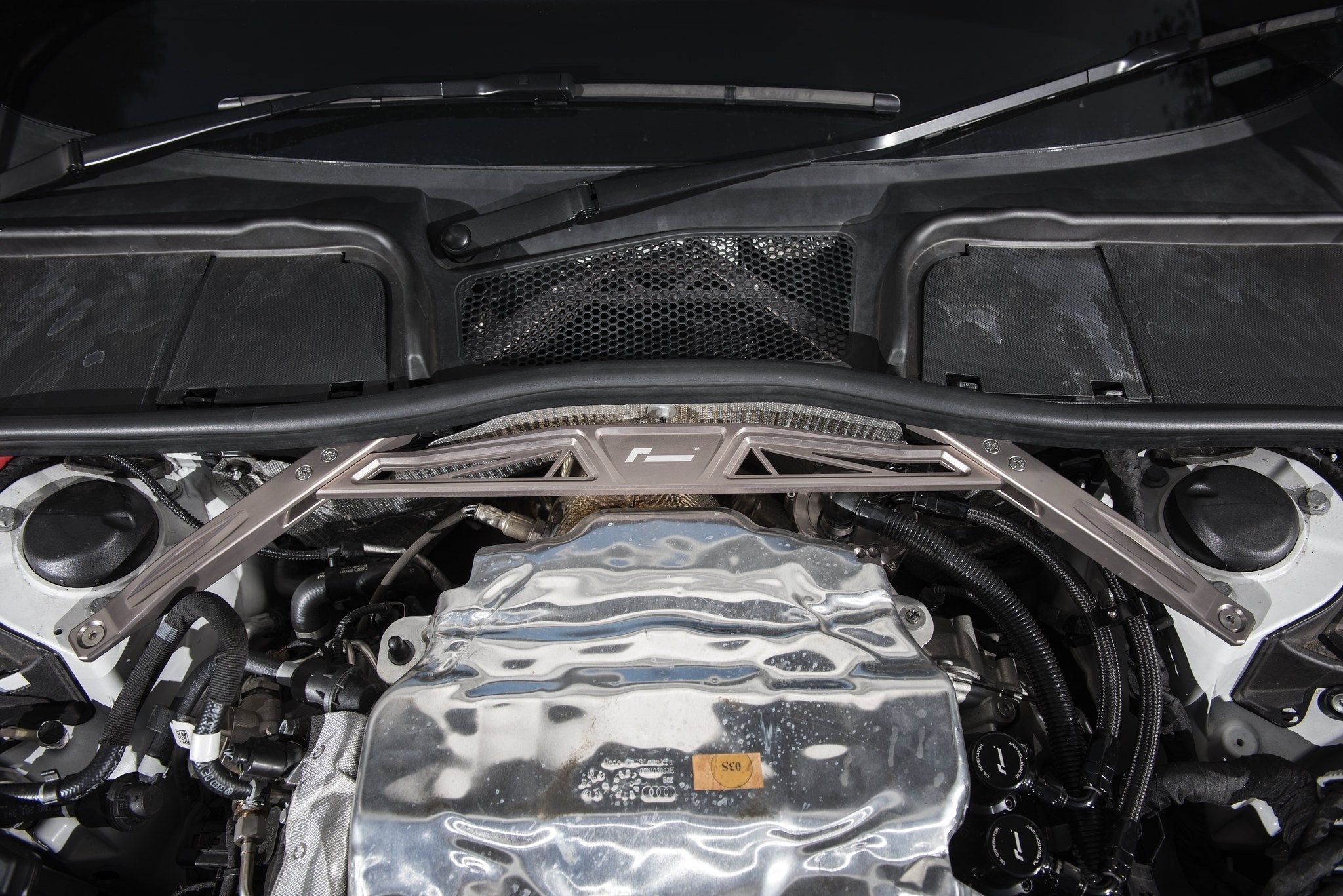 Racingline - Audi A4 /S5 B9 Front Upper Brace Frame