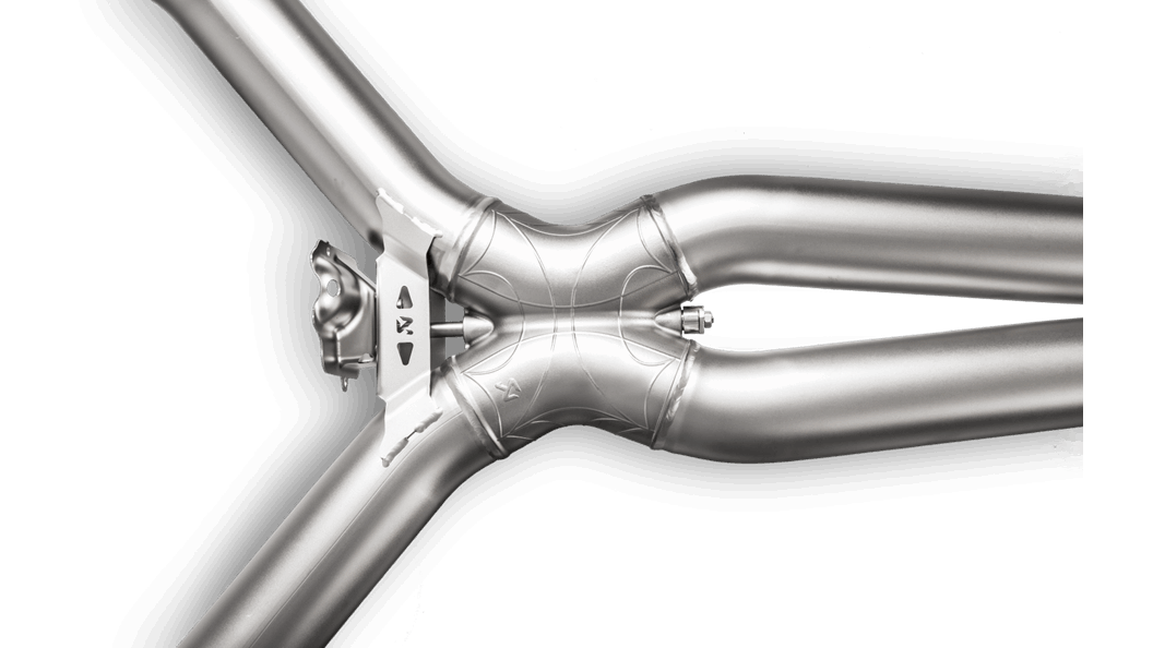 Akrapovic 16-17 AMG C63 Coupe Evolution Line Cat Back (Titanium) w/ Carbon Tips and Link Pipe - 0