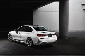 3D Design - 3 Series G20 Roof Spoiler - 0