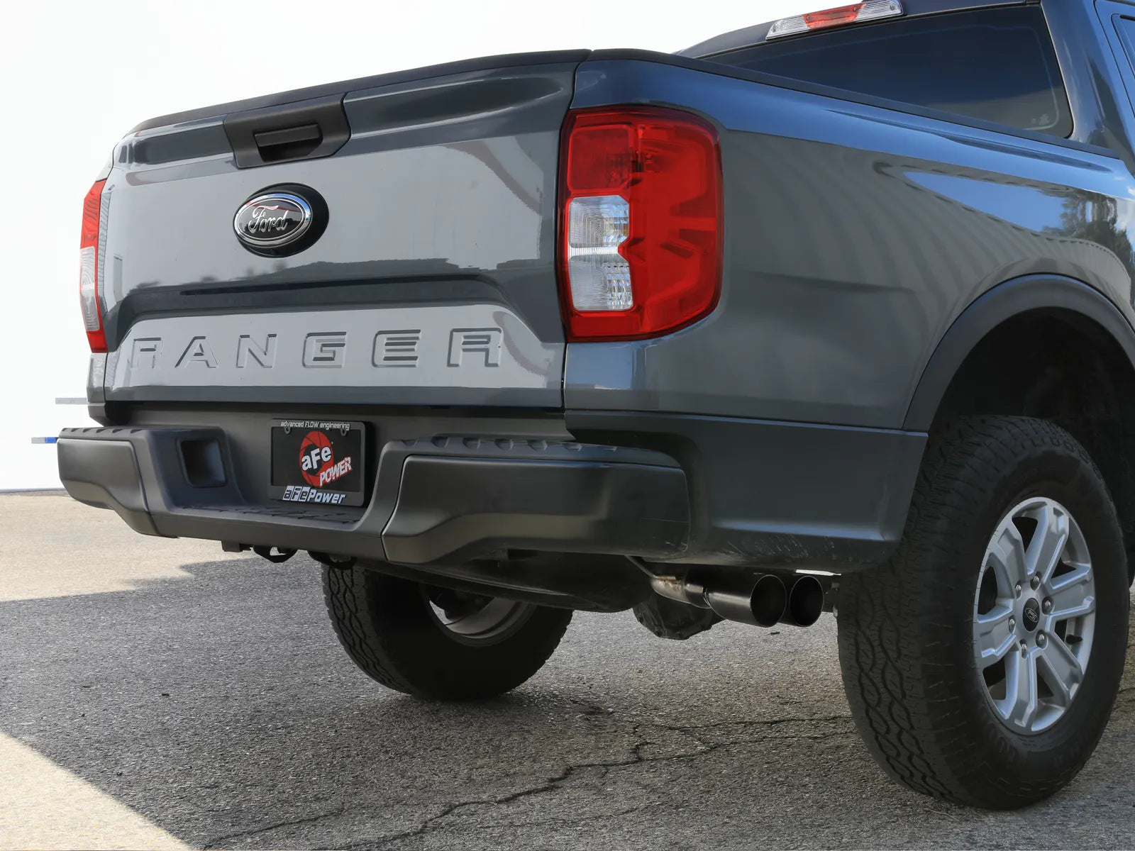 Vulcan Series 2-1/2 IN to 3 IN 304 Stainless Steel Cat-Back Exhaust System Ford Ranger 24-25 L4-2.3L (t)
