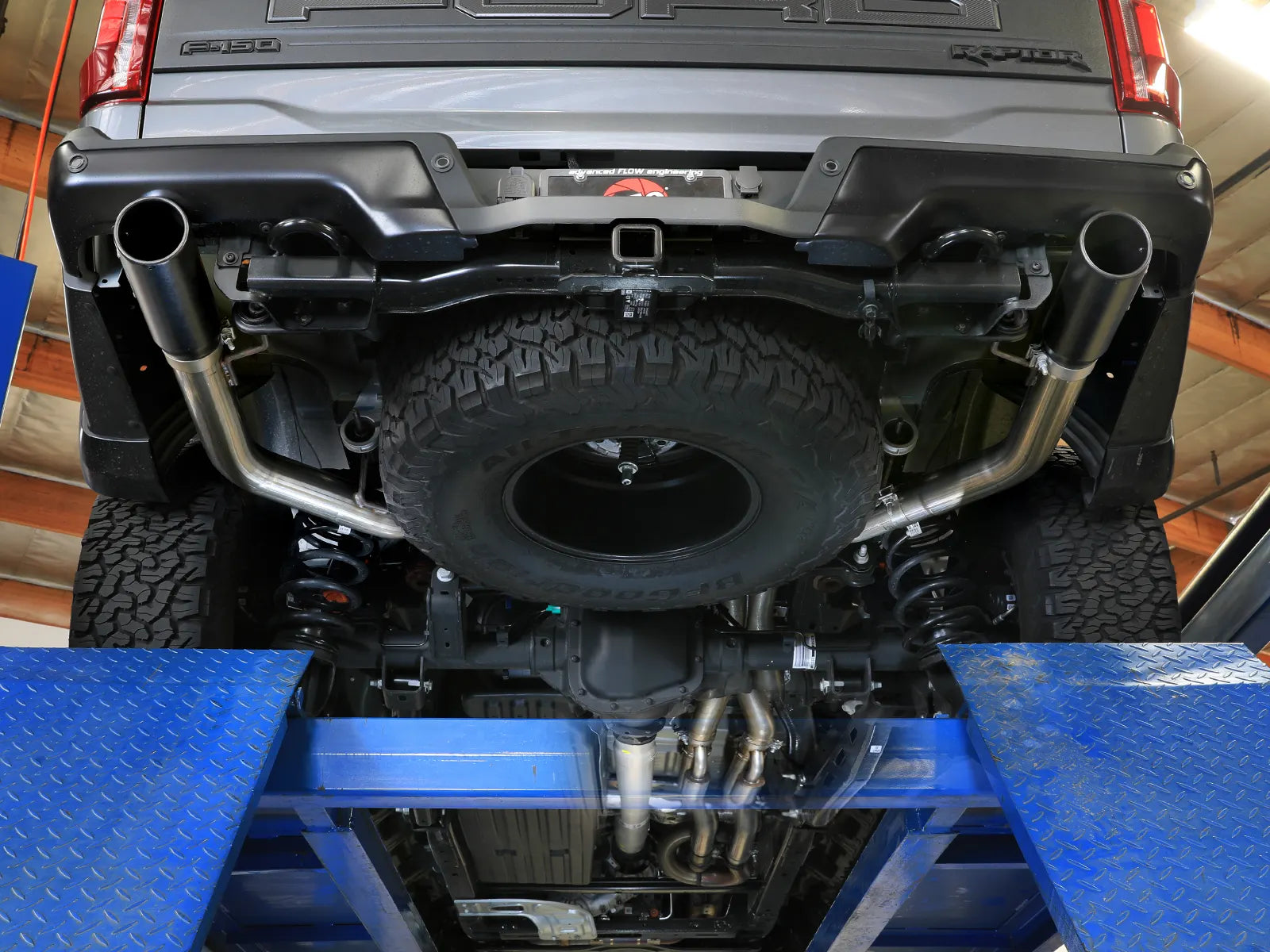 Vulcan Series 3 IN to 3-1/2 IN Stainless Steel Cat-Back Exhaust System Ford F-150 Raptor/ Raptor R 21-25 V6/V8