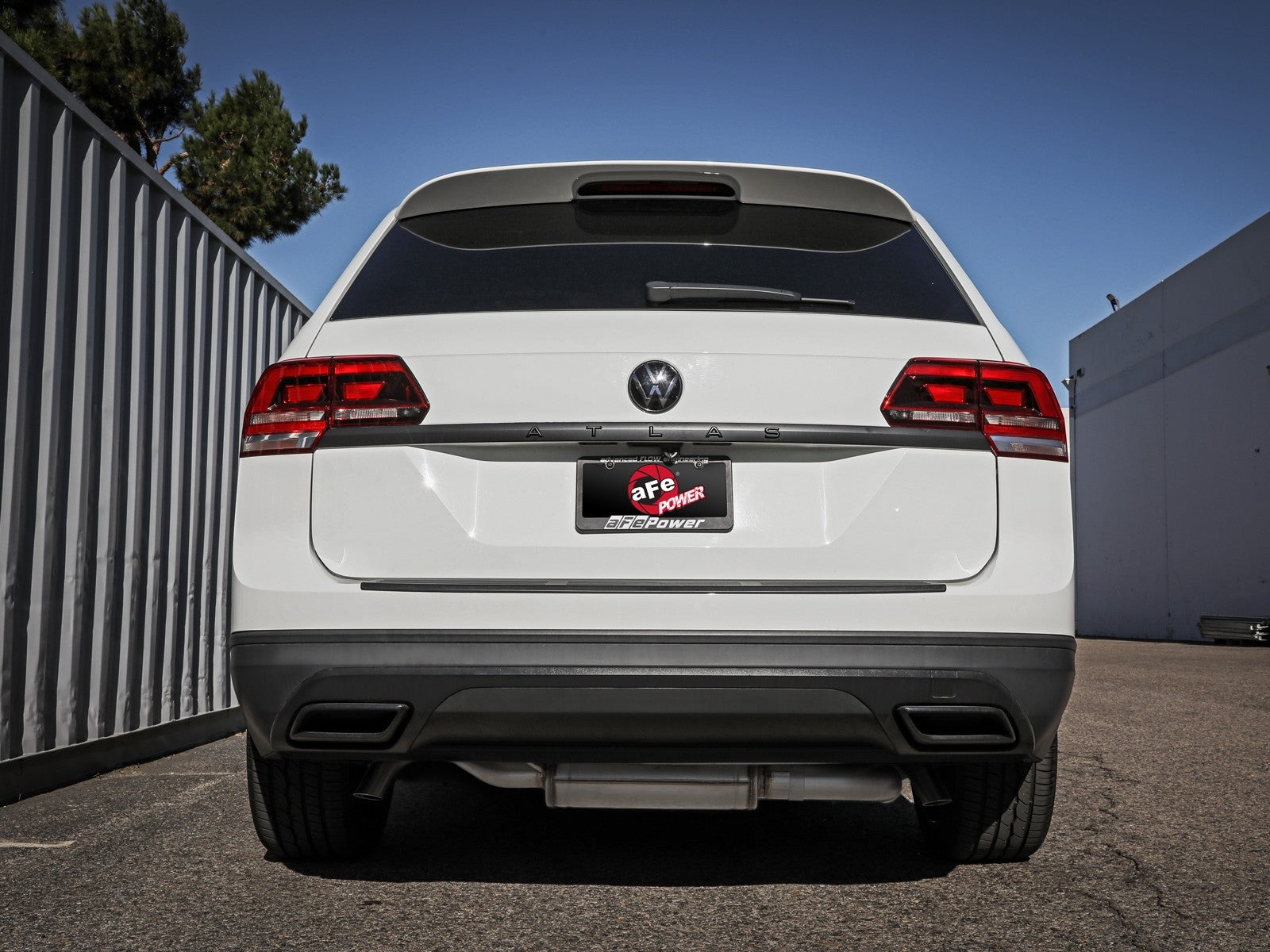 AFe Mach Force-XP 3" To 2-1/2" 304 Stainless Steel Hi-Tuck Cat-Back Exhaust System - VW / 2.0 / 3.6 / Atlas | 49-36452