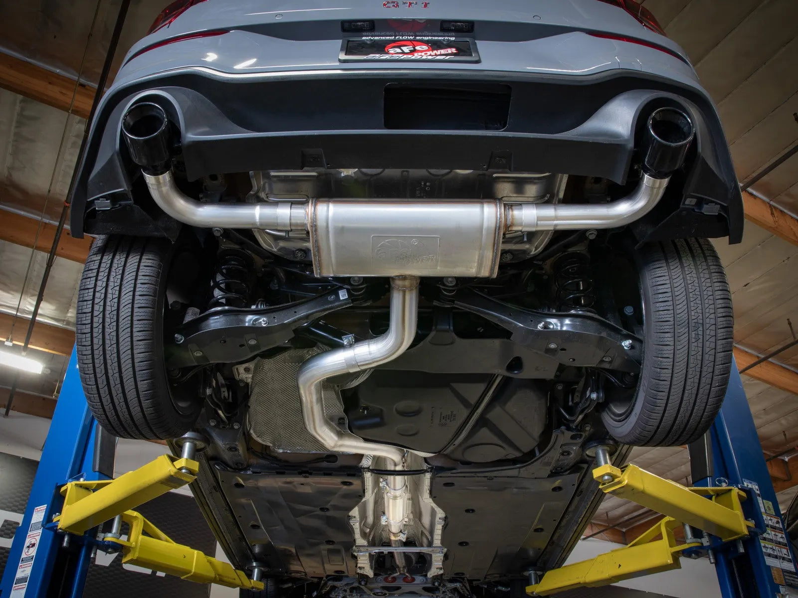 MACH Force-Xp 3 IN to 2-1/2 IN 304 Stainless Steel Cat-Back Exhaust System Volkswagen GTI (MKVIII) 22-25 L4-2.0L (t)