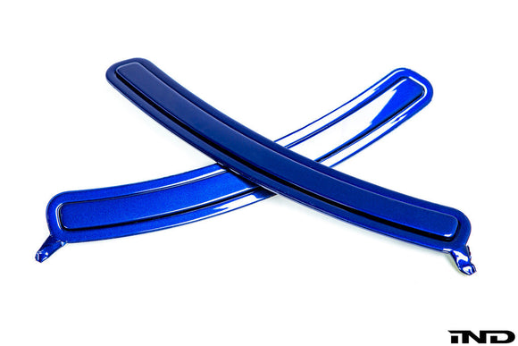 IND F96 X6M Painted Front Reflector Set