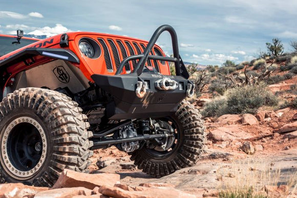 Road Armor 18-20 Jeep Wrangler JL Stealth Front Skid Plate Mid Width - Tex Blk