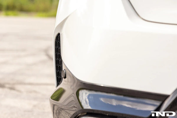 Acexxon M-Sport Rear Reflector Insert Set (Honeycomb) - BMW / G42 / 2-Series